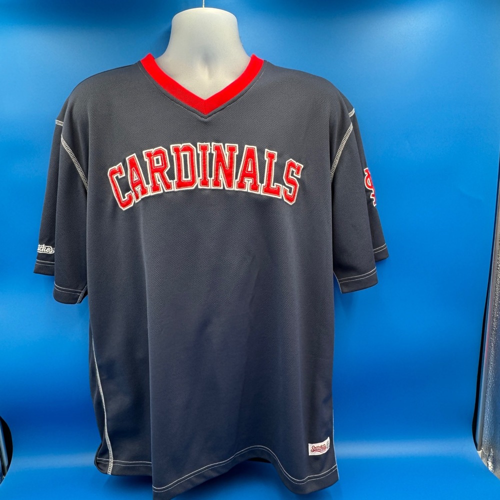 VTG Men's Stitches Cardinals Baseball Jersey Large V-Neck Short Sleeve Gray Red